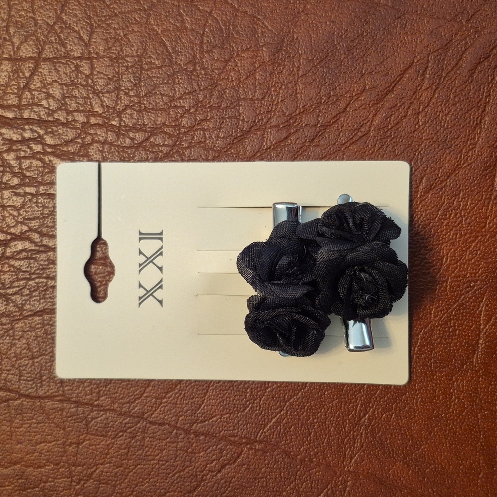 Black Floral Hair Clips From Forevr 21, New With Tags